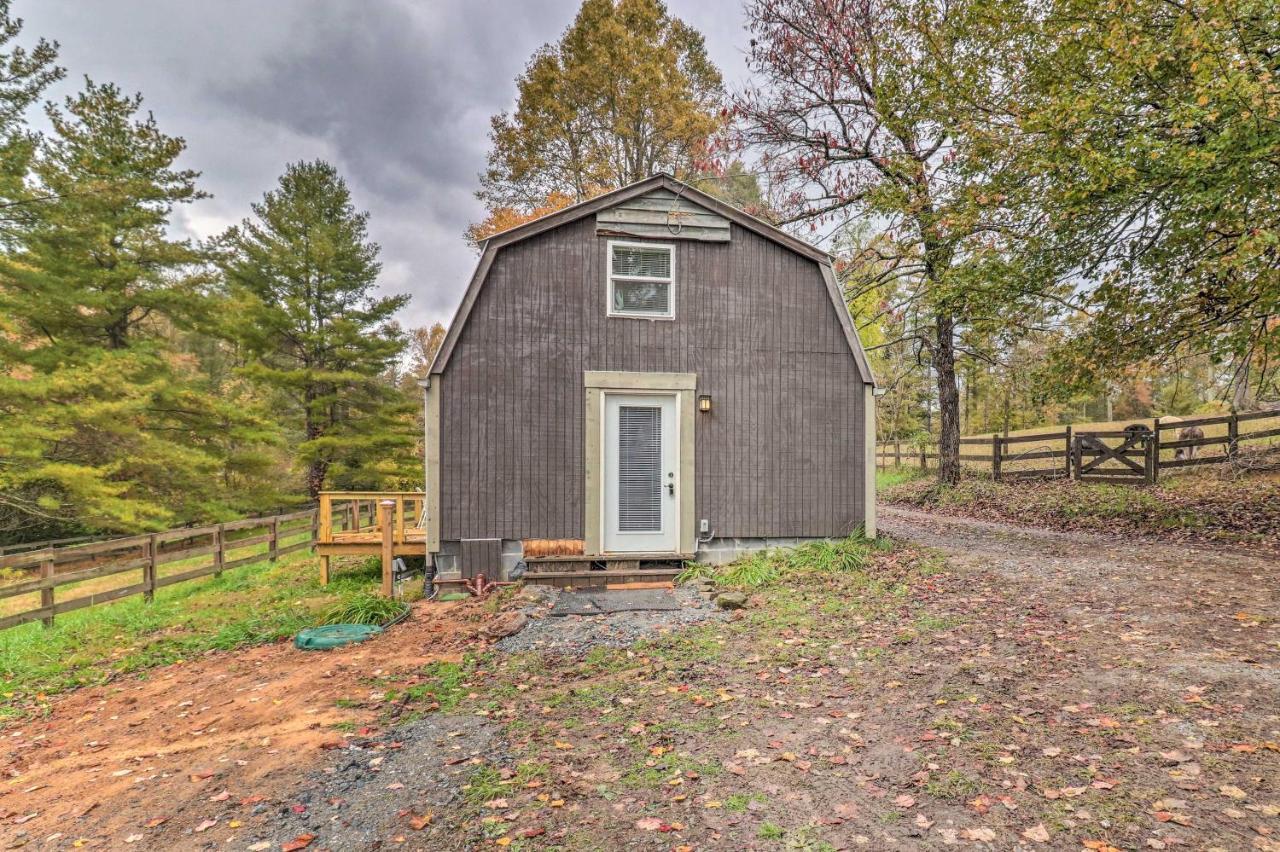 Rustic Hendersonville Farm Studio With Private Deck Eksteriør billede